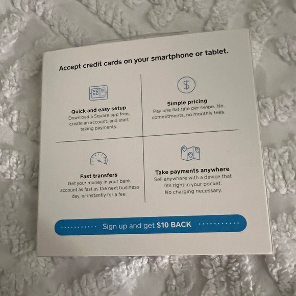 Square Reader for magstripe (with headset jack) - Picture 9 of 10